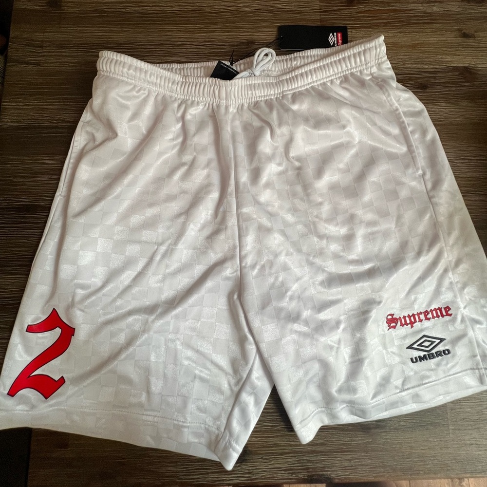 NWT Men’s Supreme White Umbro Shorts, Size Medium